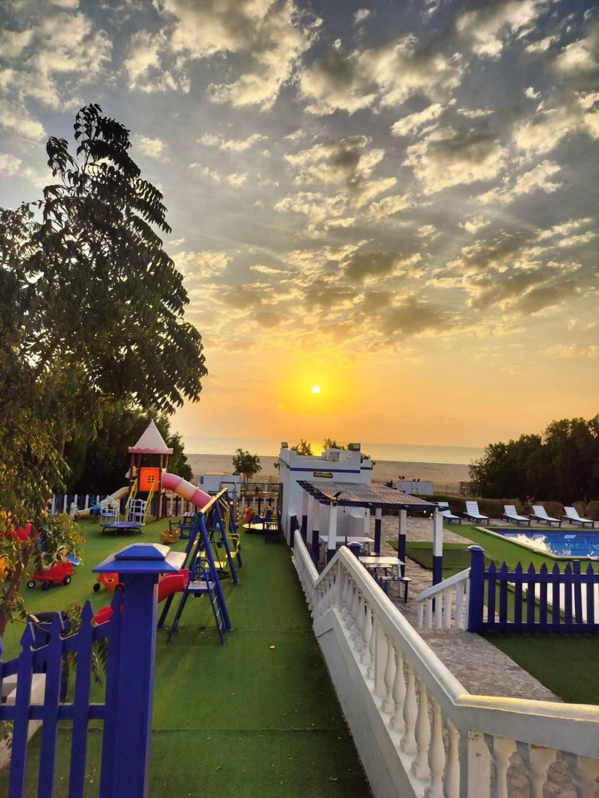 Al-Ashkhara Beach Resort منتجع شاطئ الأشخرة Al Sharqiyah Extérieur photo